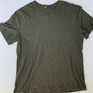 Lululemon Men’s Meta Vent Tech V-neck Shirt